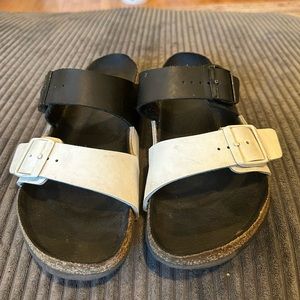 Birkenstocks 40 wide